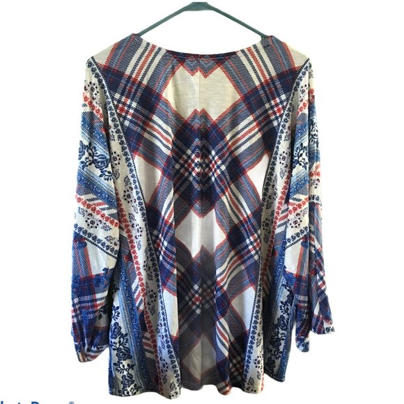 Style & Co. Women's PLUS V-Neck Blouse 2X NWT - Picture 4 of 8